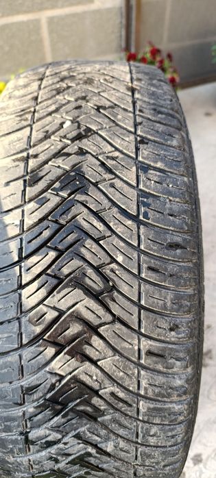 Anvelope all season 215/60R16 99V