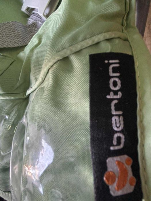 Детска количка в отлично състояние, лека и маневрена "bertoni"