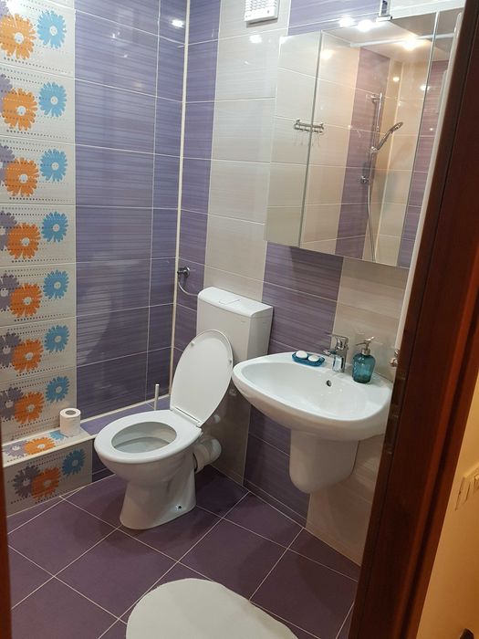 inchiriez 2 camere, decomandat, langa Mega Mall Pantelimon