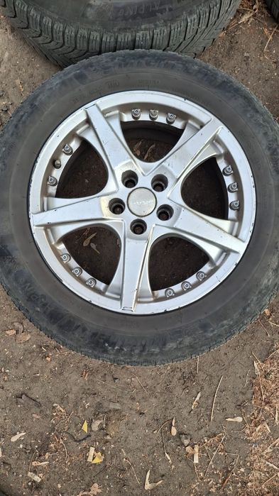 Титановые диски вместе Шинами