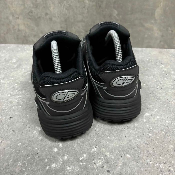 Dior b30 triple white