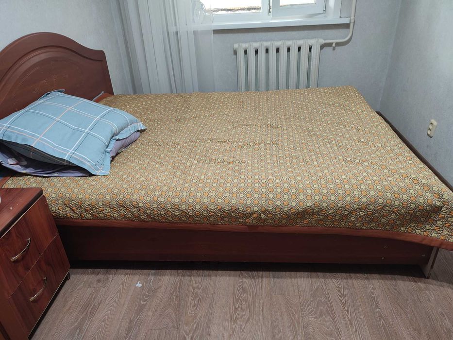 Спальный гарнитур