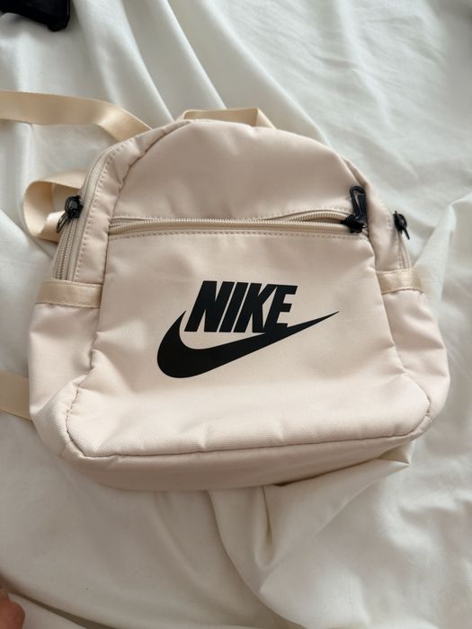 Rucsac Nike 50 lei bucata