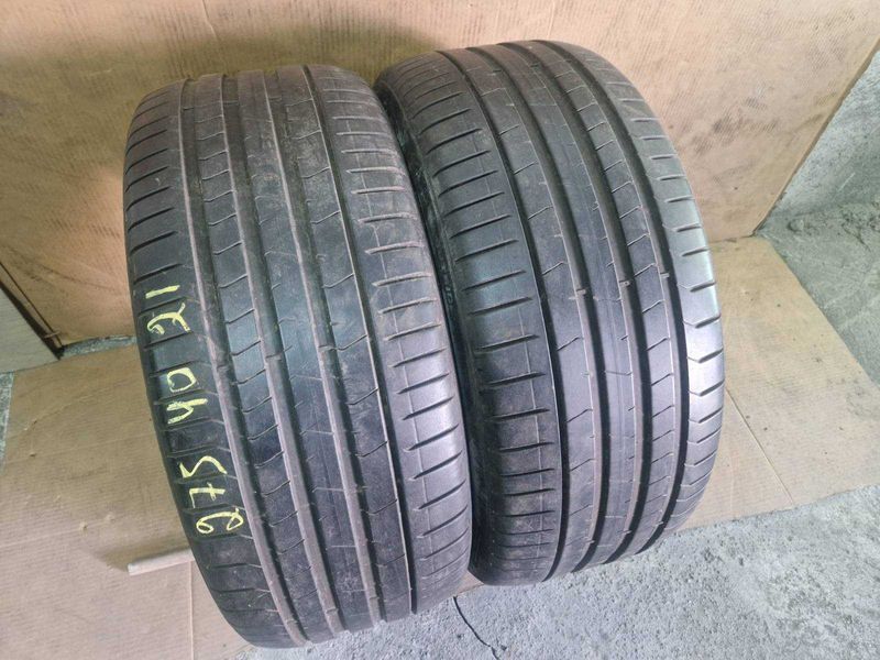 2 Pirelli R21 275/40
летни гуми Runflat 
DOT0621