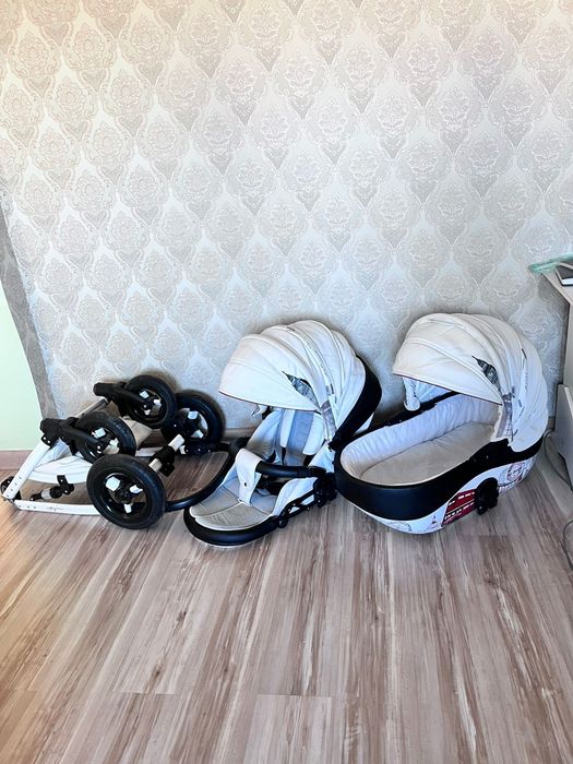 Продам коляску .