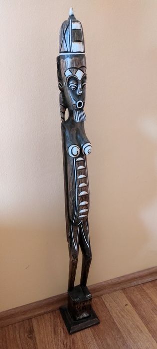 Декоративна африканска статуетка