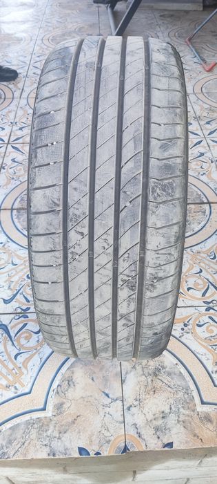 Продам летние шины