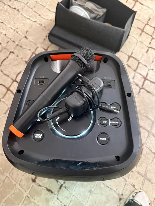 Boxă de vânzare! 450 lei