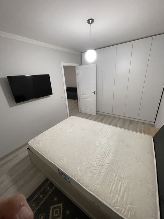 Dau in chirie apartament in Floresti