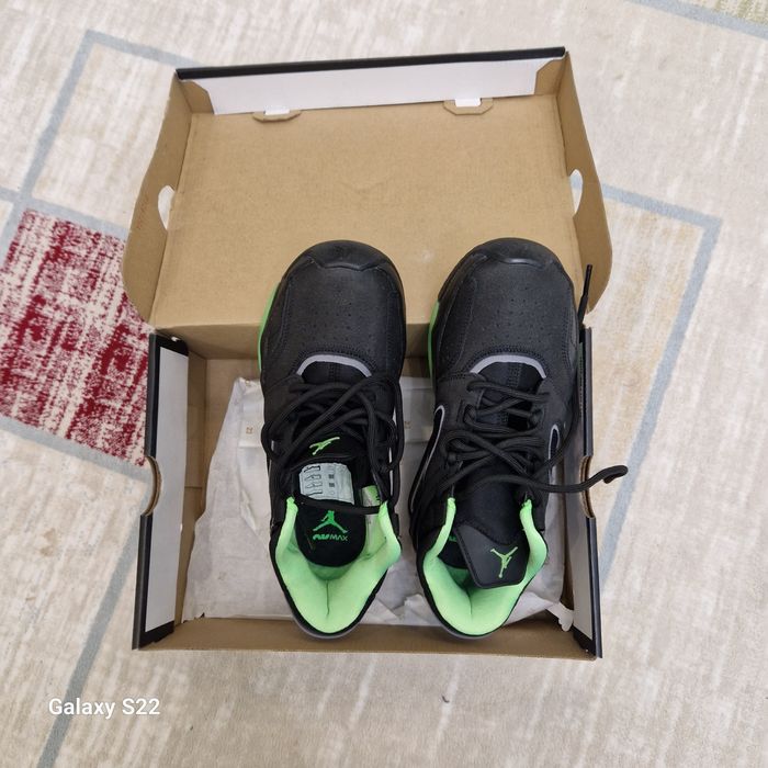 Кроссовки для подростка