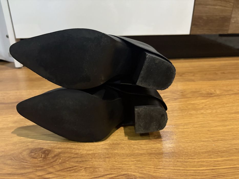 Дамски боти/ботуши