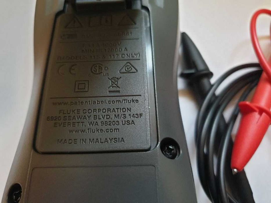 Vand multimetru FLUKE 117 NOU