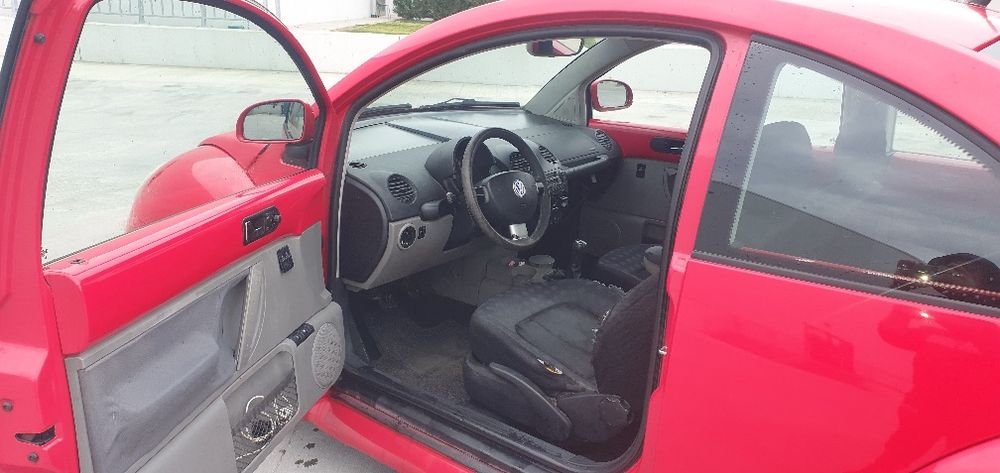 VW BEETLE  ROSU Diesel  1.9 ALH Acte La zi