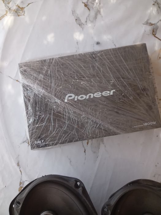 Усилитель пионер с колонками