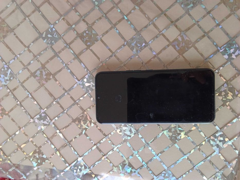 Смартфон Tecno spark 8C 128gb.