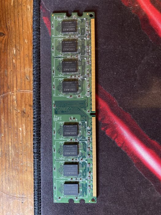 Vand ram 2gb firma kingmax