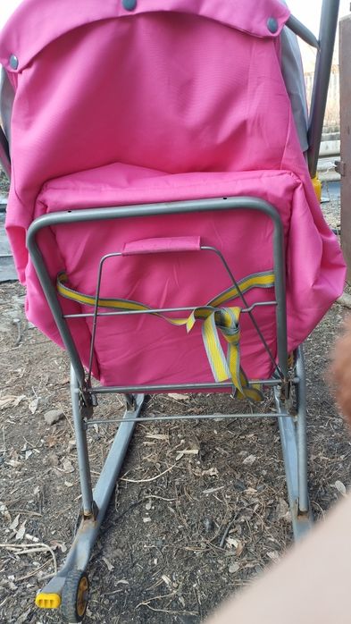 Продаю Санки - коляска. Б.у.