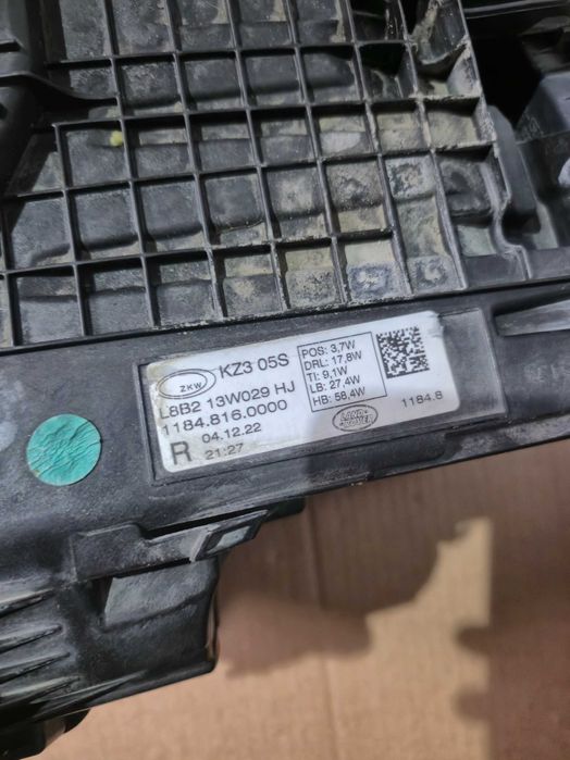 Far dreapta full LED  Land Rover Range Rover Defender L663