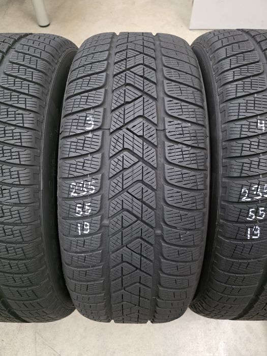 235/55/19 101H XL 4бр.PIRELLI WINTER-RUN FLAT-Неразличими от НОВИ-MOE