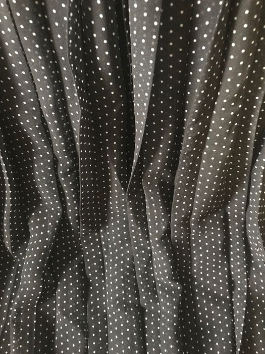 Плисирана пола Dika