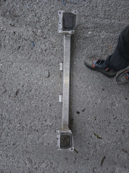 Intaritura aluminiu audi a4 b9 2017