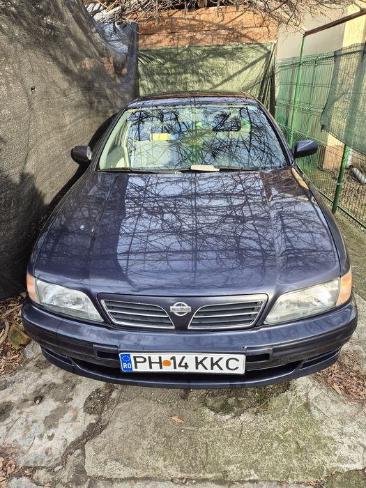 Vănd Nissan Maxima QX ,V6,2000,140cp,benzină ,189000km,reali ,proprietar nr.2 ,1998 cutie manuală 5 trepte ,pt.cunoscători