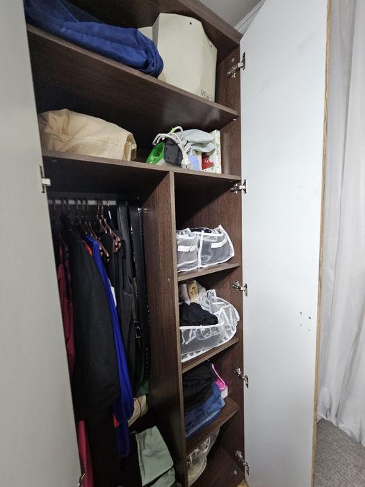 Продам спальный гарнитур