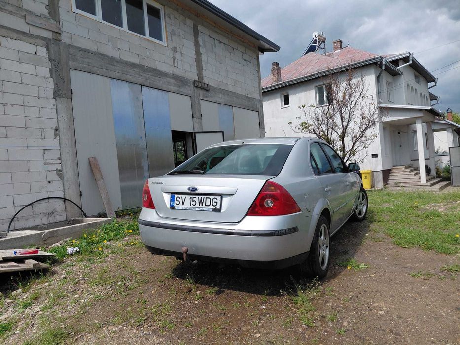 Ford mondeo.2001.200.000 km stare f buna