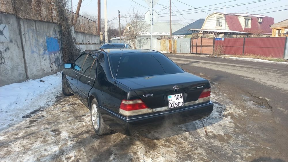 Срочно продам мерседес 140