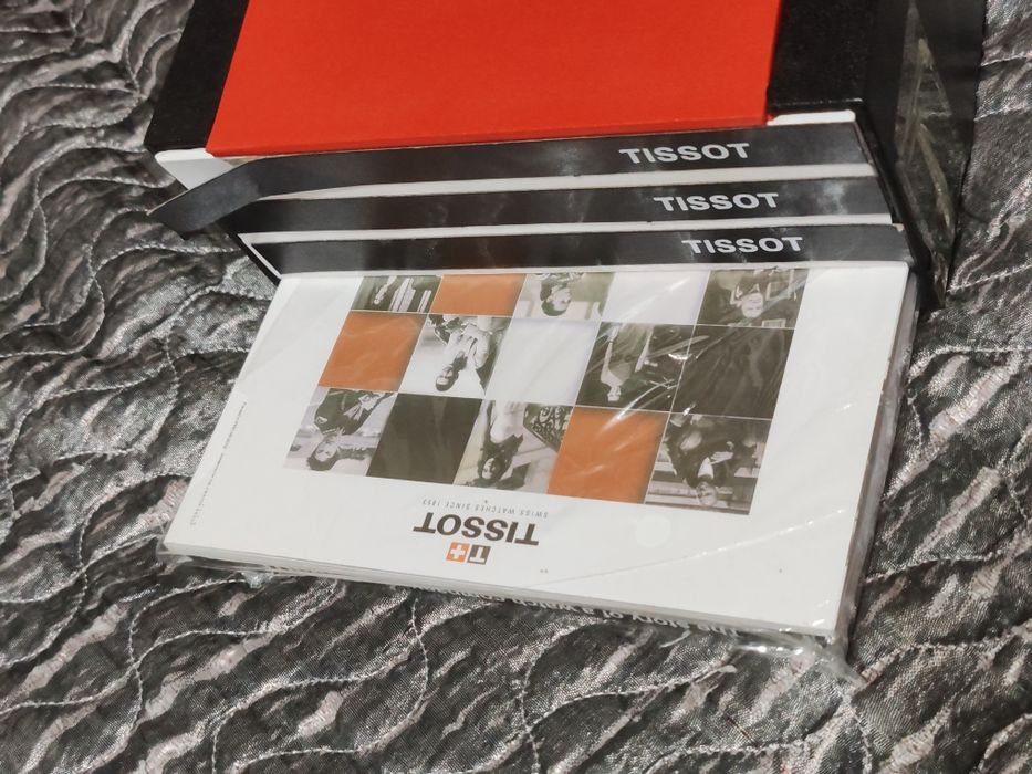 Часы марки TISSOT Швейцарские