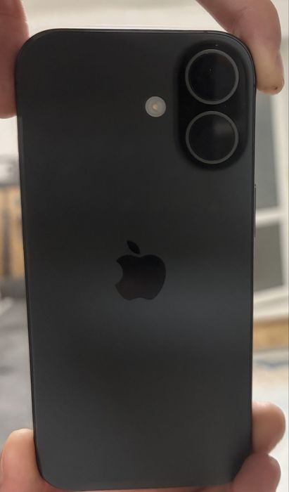 Айфон 17 продам срочно