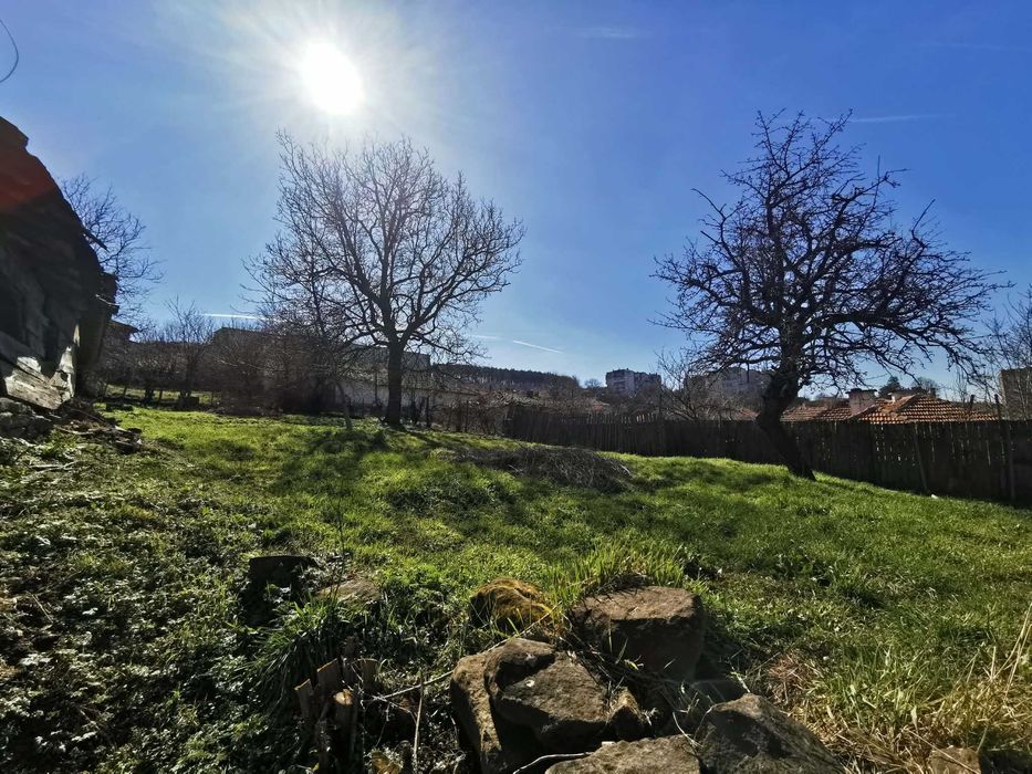 Продава се Парцел в Омуртаг - 423 кв.м за 55 €/кв.м - Снимка #2