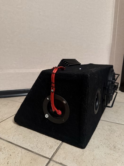 Продается сабвуфер