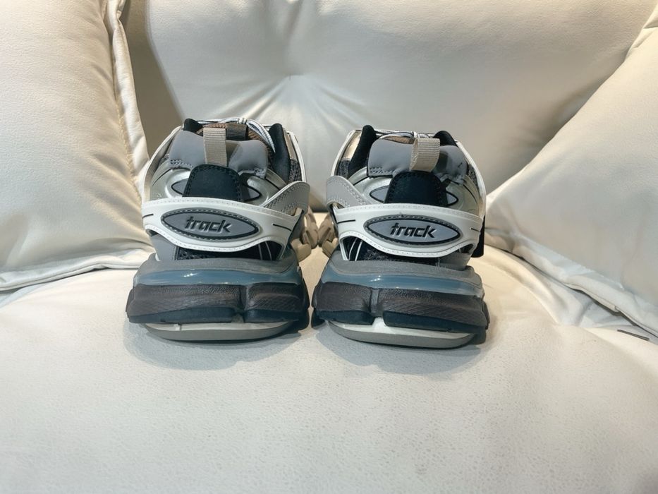 Adidasi Balenciaga Track Grey / Premium / 2026
