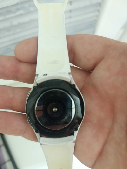 Продам smart watch samsung 4