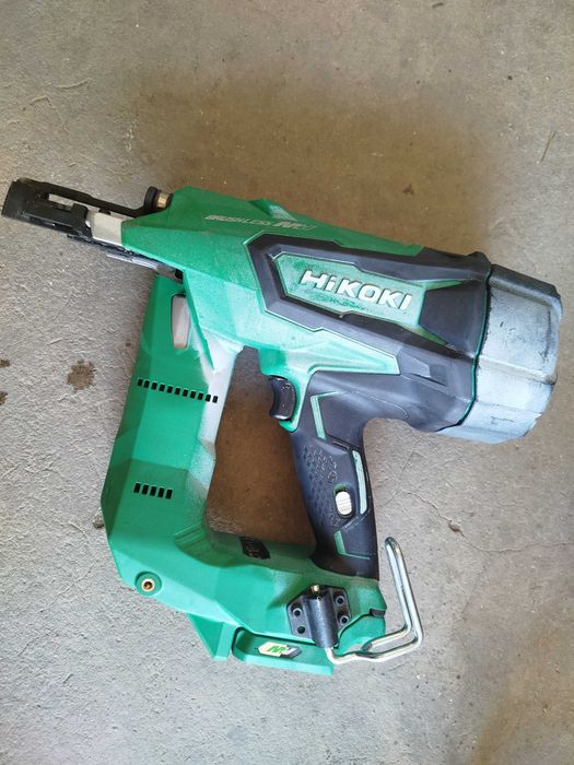 Такер Hitachi HIKOKI NR 3665DA - 36 волта- за ремонт