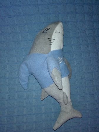 Акула игрушка мягкая