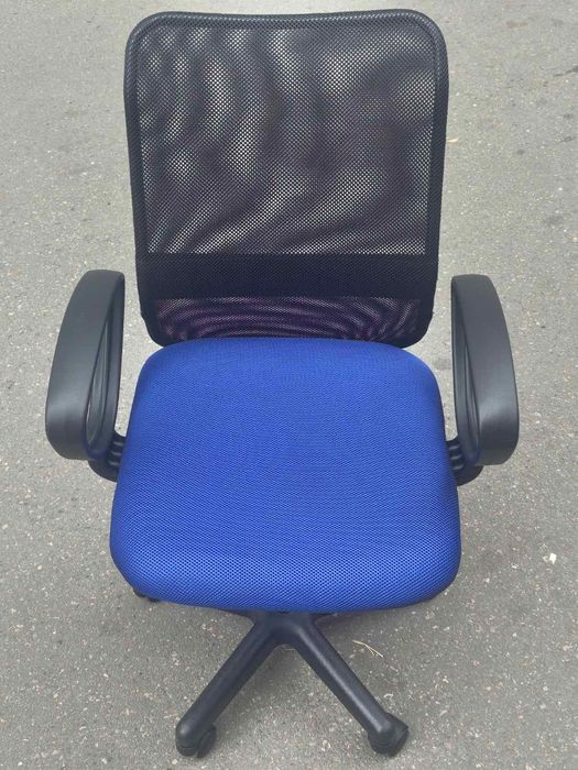 Офис стол чисто нов