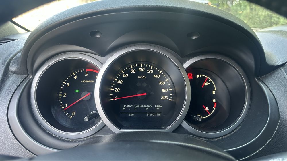 Suzuki grand vitara 2012