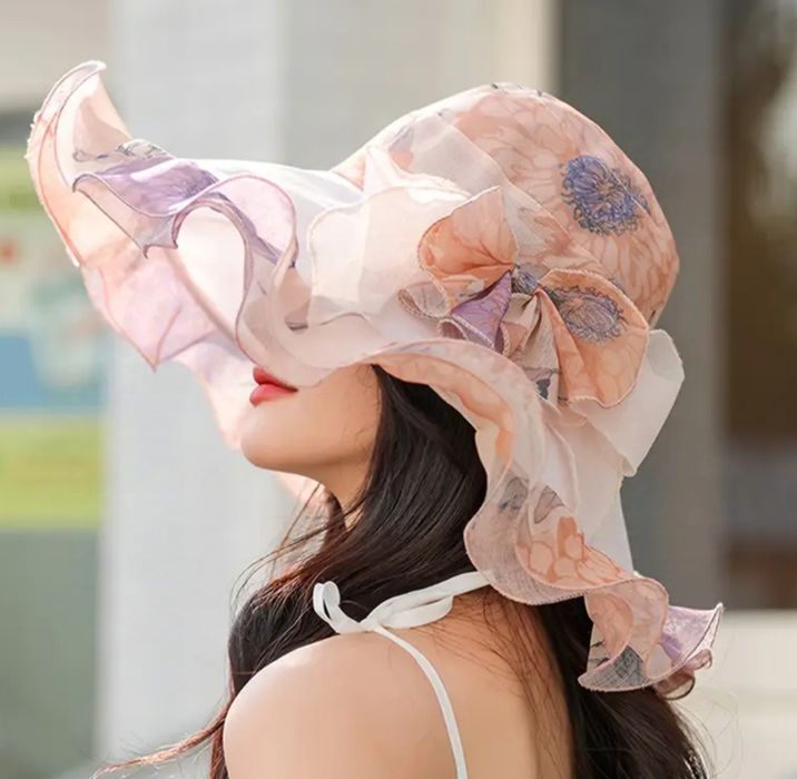 Pălărie nouă model deosebit