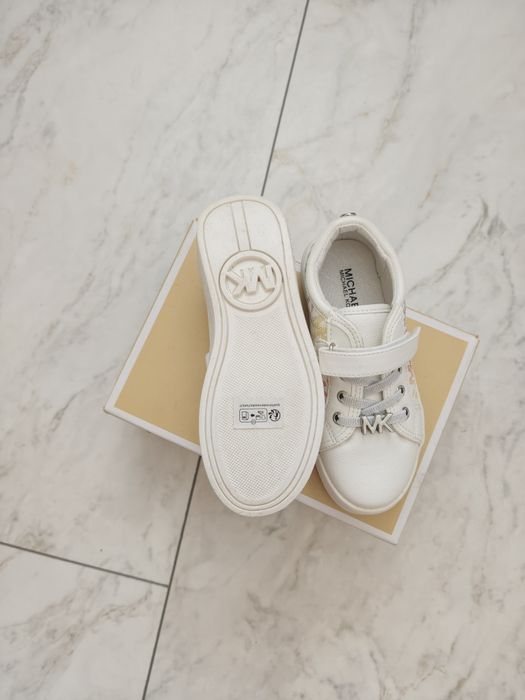 Детски обувки Michael Kors (нови)