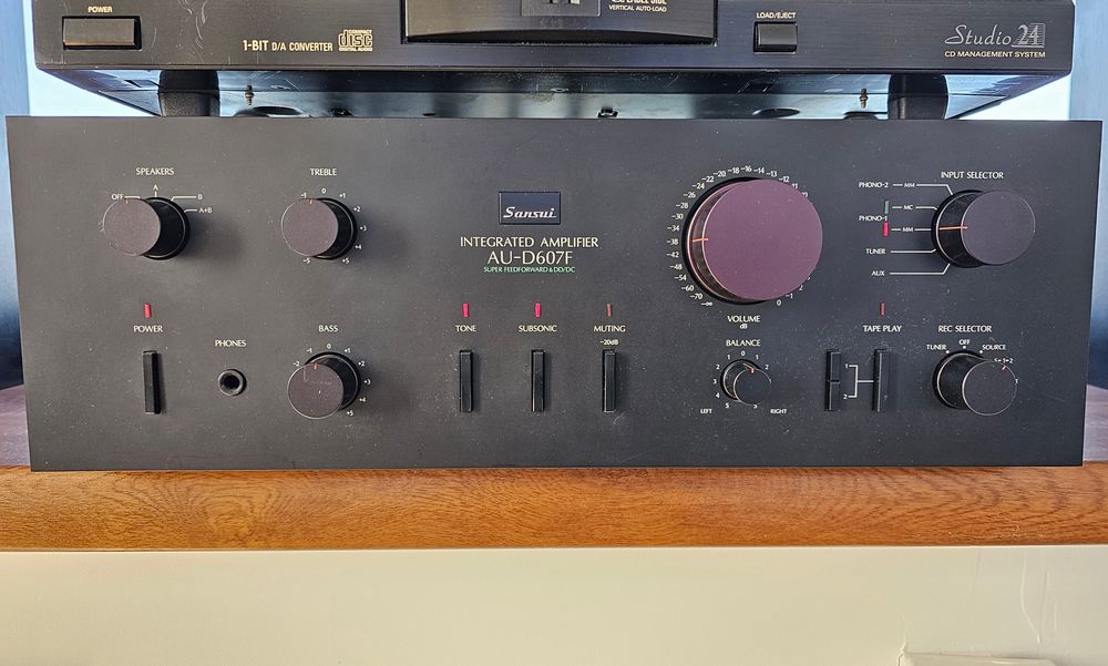 Японский усилитель Sansui AU-D607F (ММ/МС интегральный)