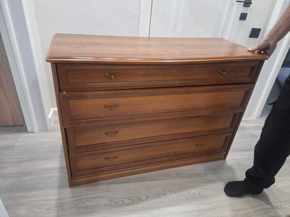 Комод б/у производство Россия