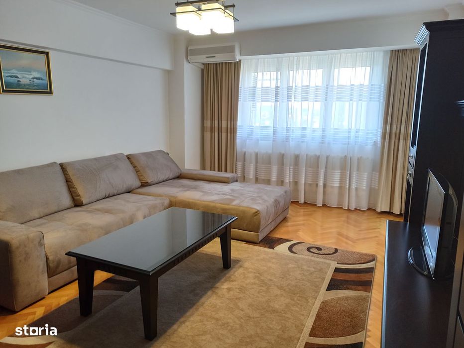 3 camere UltraCentral , zona Bancorex ,  mobilat / utilat / centrala !