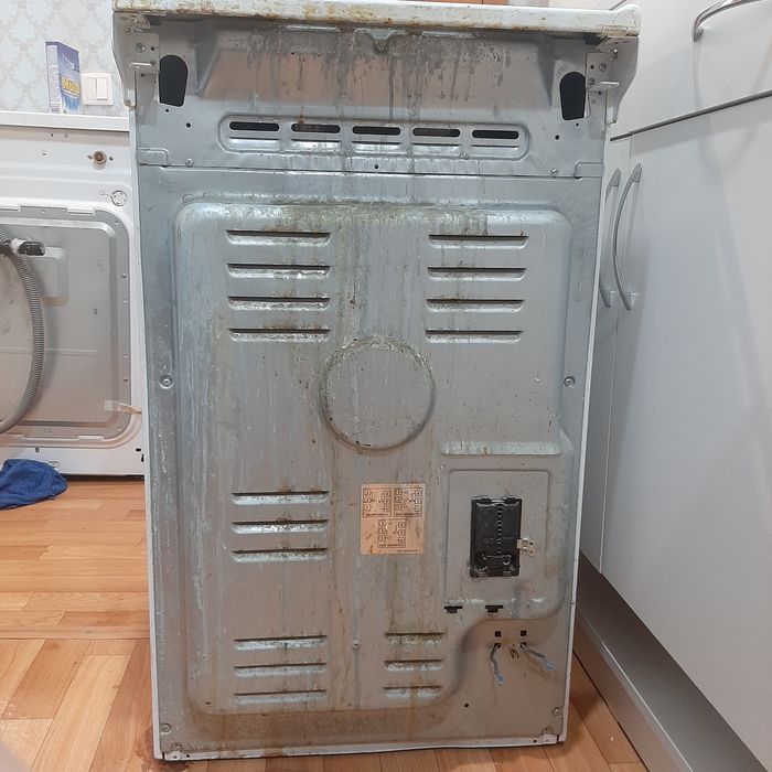 Продам кухонную плиту