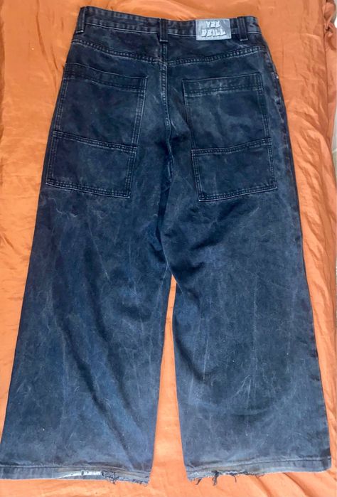продам джинсы широкие вместе с ремнем