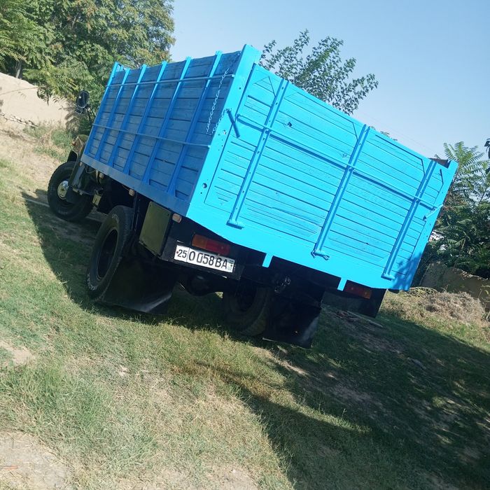 Gaz 53 Holati Yaxshi baloni Yangi Matorda ishi yo'q ishga tayyor