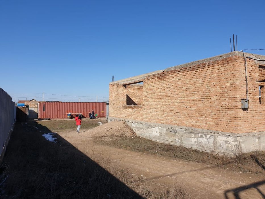 2 времянки и недостроенный дом либо ОБМЕН