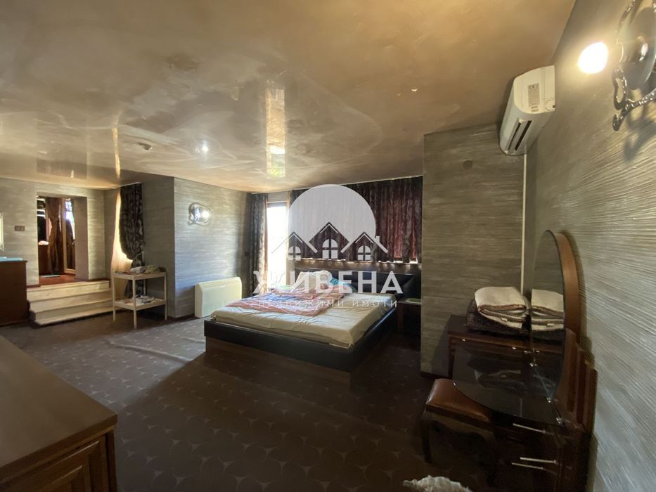 Къща в к.к. Св.Св. Константин и Елена, площ 753 кв.м