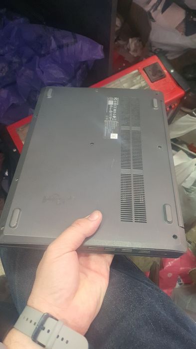 Lenovo kampiytur sotiladi holati yaxshi  kelishimiz arzon qilib berami